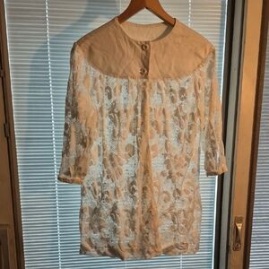 Vintage Harbour Casuals Lacey Women's 2 Button Over Shirt Top See Measurements